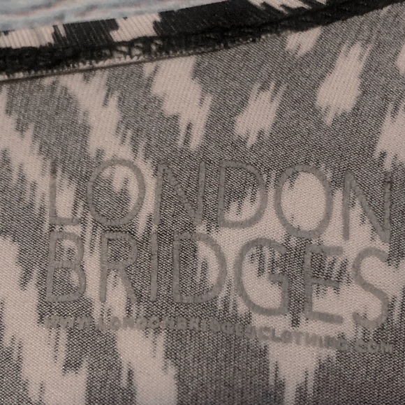 ⚜️’LONDON BRIDGES’ BRAND GIRLS DRESS⚜️ - Picture 4 of 4